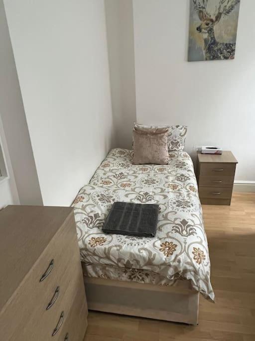 001- Lovely 3-Bedroom Very Close To Oxford Street London Exterior photo